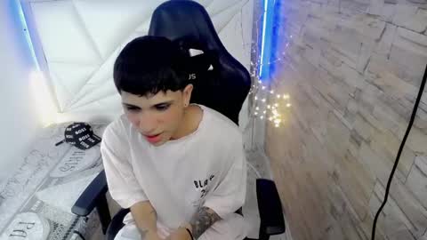 BRAYAN online show from December 3, 2:27 pm