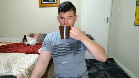 ask me lol online show from February 24, 3:02 am