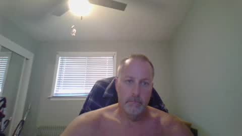 hey online show from August 1, 4:28 pm