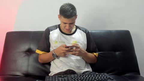 brian_mac online show from January 11, 6:54 pm