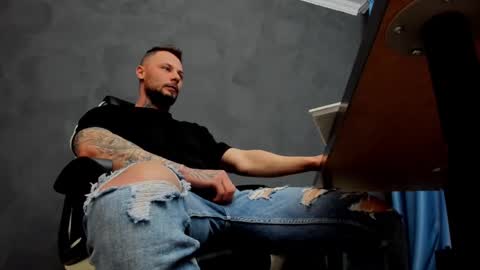 Brian online show from February 12, 7:02 am