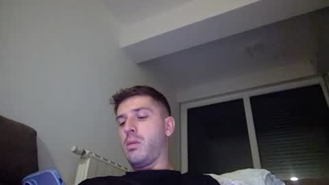 brii0000 online show from December 8, 4:28 pm