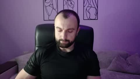 brindlefly69 online show from February 16, 12:03 pm