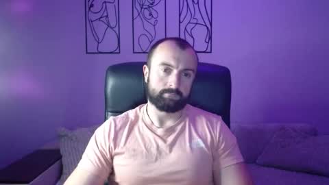 Snapshot of brindlefly69 chatting on October 22, 11:47 am brindlefly69 online show from October 22, 11:47 am