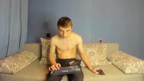 bristlebback online show from October 26, 5:59 pm