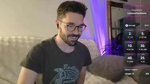 Callum online show from April 21, 7:53 pm