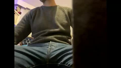 brucelogan80 online show from February 13, 1:19 am