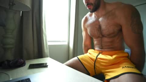 onlyfans BRUCESTRYKER online show from April 21, 5:52 pm