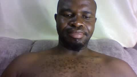 brucedarling online show from April 13, 4:02 am