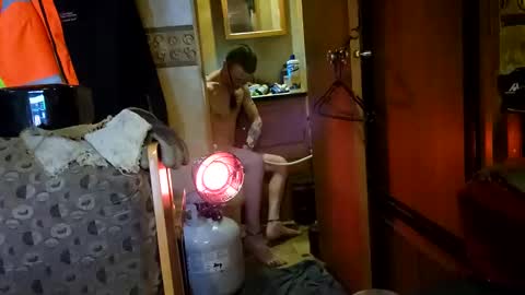 Steve... aka SkinnieDippin aka TimberTramp online show from December 20, 1:14 am