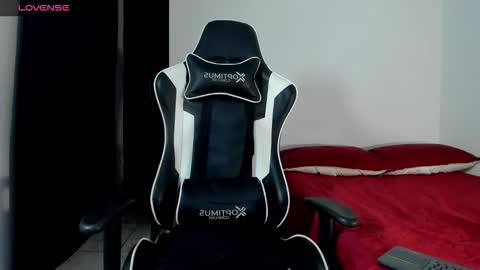 bryan_oficials online show from December 3, 5:24 am