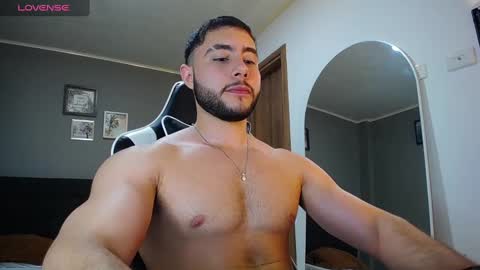 bryan_oficials online show from December 23, 2:56 am