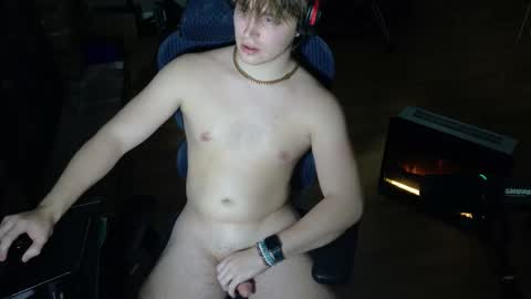 BubblebuttBdn online show from March 26, 5:22 am