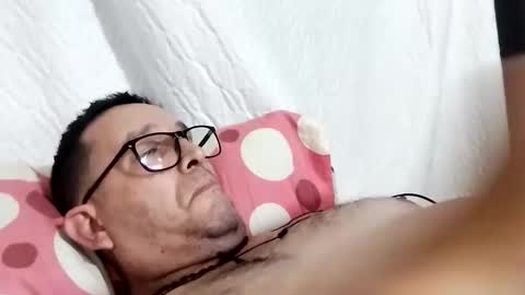 buchs32 online show from December 14, 5:14 am