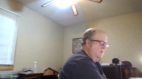 bullfrogg505 online show from May 25, 2:12 pm