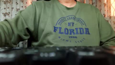 Hairy Arabian online show from January 9, 10:20 am