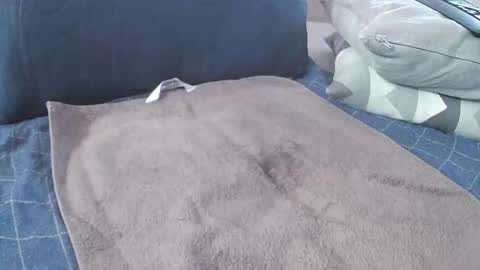 Snapshot of burns777 chatting on February 11, 2:46 am Burns777 online show from February 11, 2:46 am