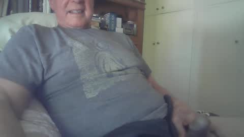 butterband online show from October 3, 8:25 pm