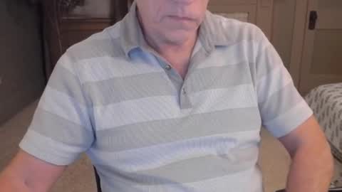 Miles online show from January 3, 11:35 am