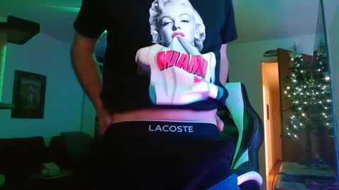 bwall1425 online show from January 9, 4:08 am