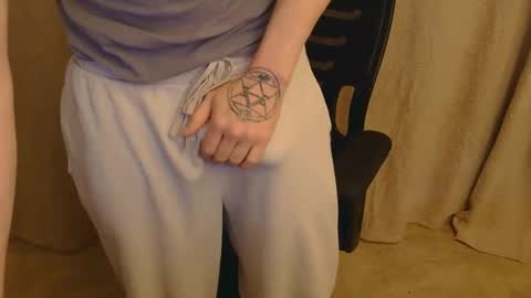 bwc420blazeit online show from November 17, 9:29 pm