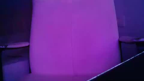 Snapshot of c534963 chatting on December 3, 11:57 pm supersperm online show from December 3, 11:57 pm