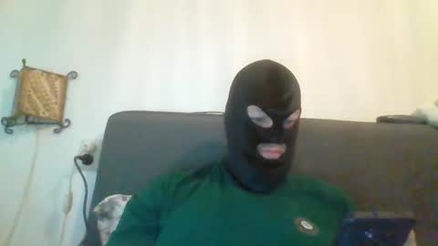 cagegag31 online show from April 4, 11:07 am