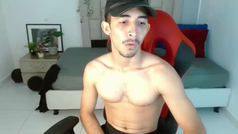 caius online show from January 8, 11:48 am