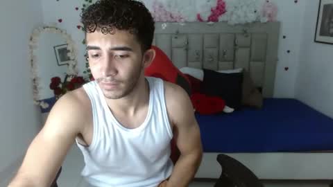 caius online show from April 4, 11:18 am