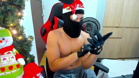 calihotcaliente27 online show from December 18, 2:06 pm