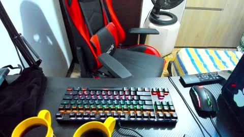 calihotcaliente27 online show from January 14, 11:42 am