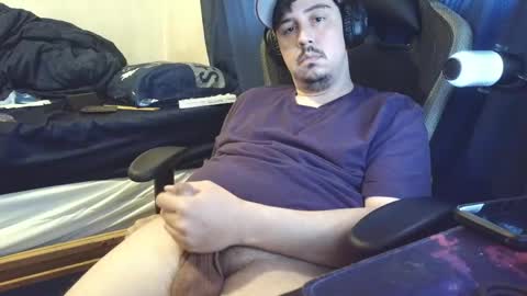 CallMeDusk online show from April 21, 12:02 am