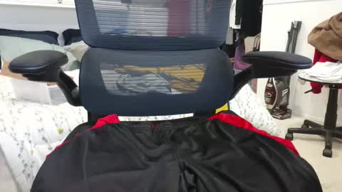 callmeroger33 online show from February 2, 4:59 pm