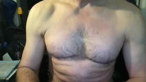 Snapshot of callum5555 chatting on March 12, 9:44 am callum5555 online show from March 12, 9:44 am