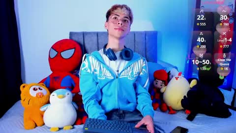 callum online show from April 21, 4:13 pm