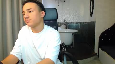 CallumPike online show from November 5, 12:07 pm