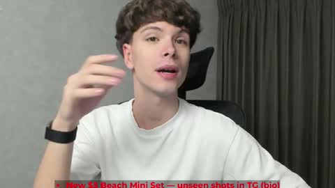 Hey I am Calvin  online show from March 3, 6:15 pm