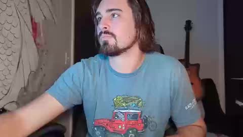 Snapshot of cameron_camming chatting on October 14, 12:39 am Cameron online show from October 14, 12:39 am