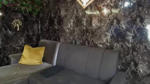 CAMERON online show from January 10, 12:20 pm