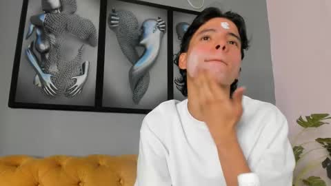 Camillo Virgil online show from November 21, 11:09 am