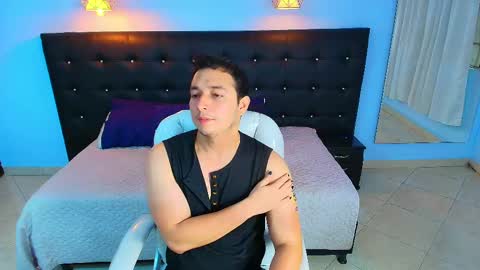 Camilo online show from January 11, 1:11 pm