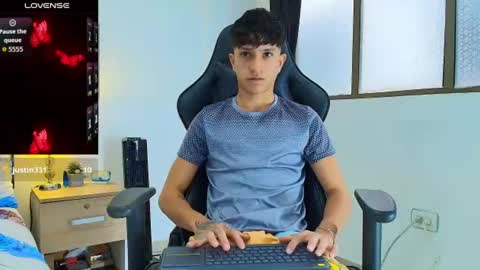 Camilo Bass online show from June 10, 7:47 pm