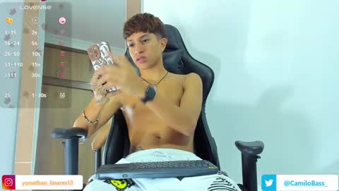 Camilo Bass online show from January 12, 1:11 am