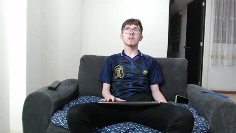       online show from September 13, 1:17 am