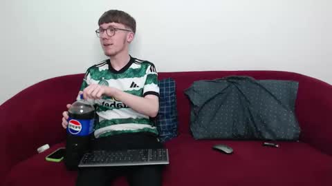       online show from October 21, 6:38 am