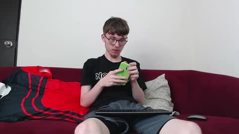       online show from September 22, 4:50 pm