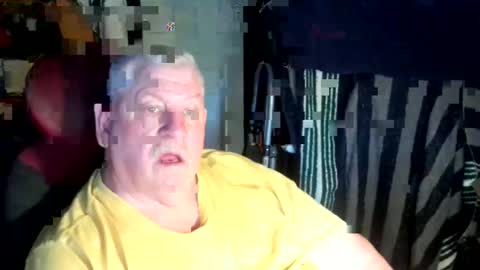 canoelicker69 online show from October 9, 7:08 pm