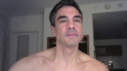 capmorgan online show from December 20, 3:14 am