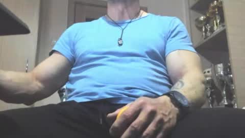 Laz online show from April 13, 12:00 am