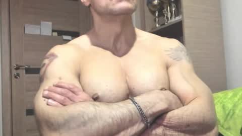 Snapshot of carin_the_body chatting on October 22, 9:07 pm Laz online show from October 22, 9:07 pm